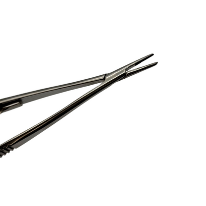 Castroviejo Needle Holder 7 in, STR W/lock, Serrated, TC