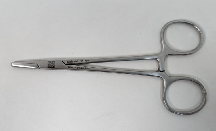Delasco WH-12M Dextra Halsey Needle Holder, 5in, Smooth Jaws
