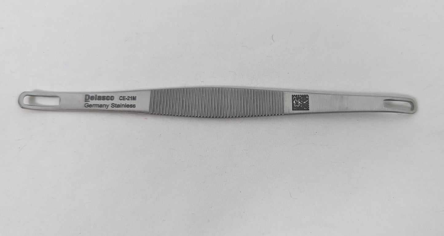 Delasco CE-21M Dextra Schamberg Comedone Extractor 3.75in, Regular, Square Ends