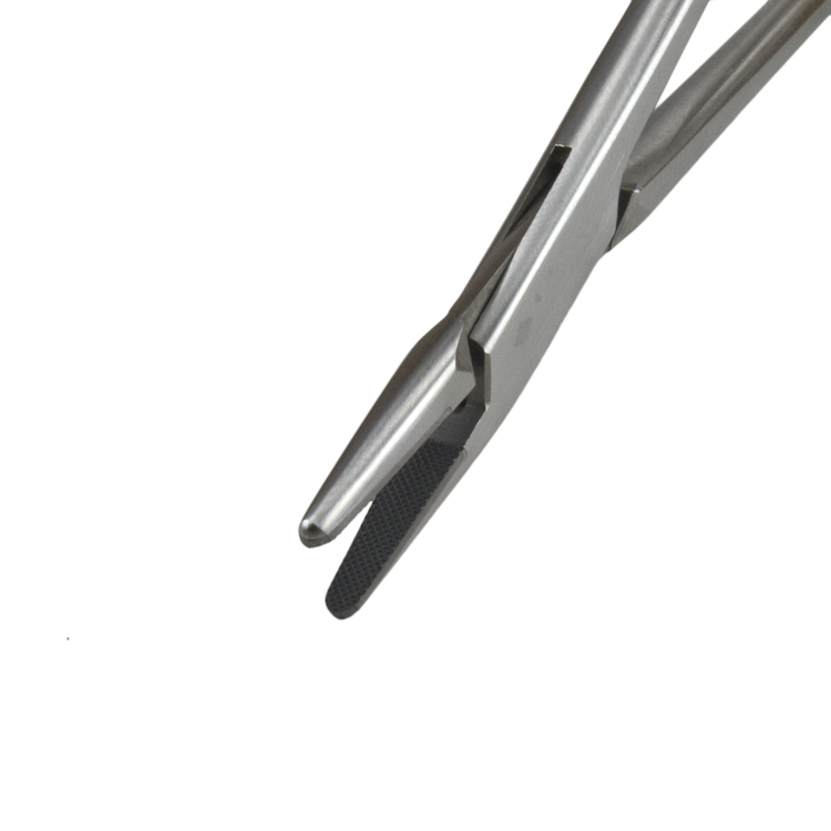 Delasco B-13CS Baumgartner Needle Holder 5.5 in Straight 2 Mm Serrated Tungsten Carbide