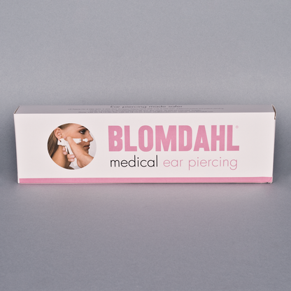 Blomdahl Earring Cassettes for use with Blomdahl Piercing Gun only, Medical Plastic Crystal, Box of 10