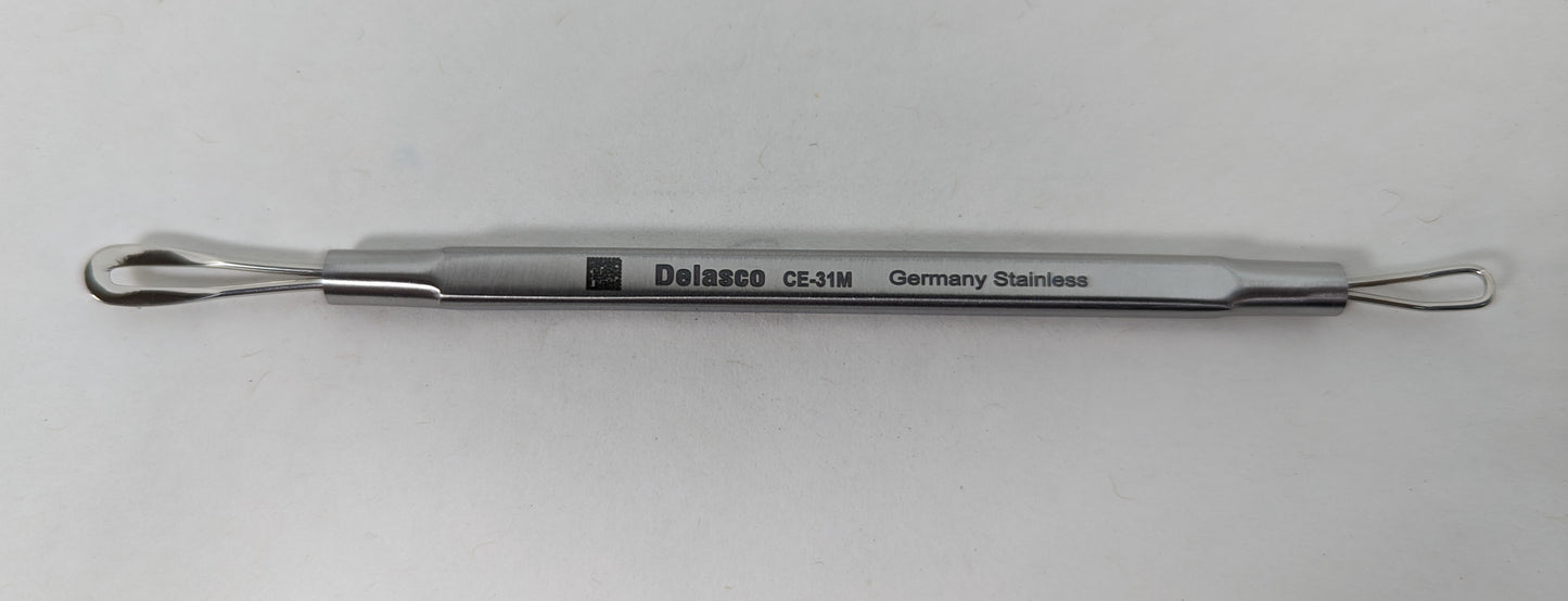 Delasco CE-31M Dextra Comedone Extractor 4 1/4 in, Flat End and Wire End Expressor